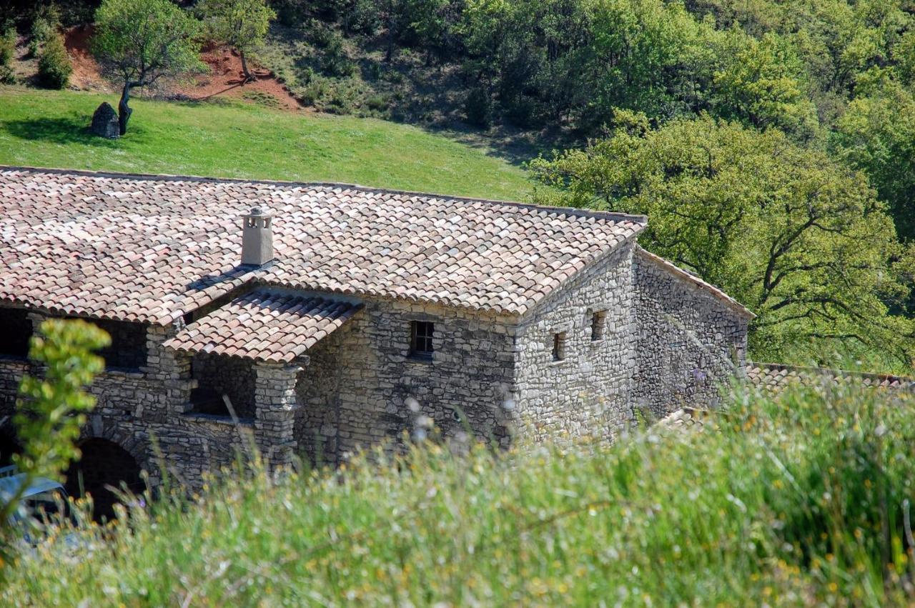 Le Domaine Du Castellas Sivergues Esterno foto