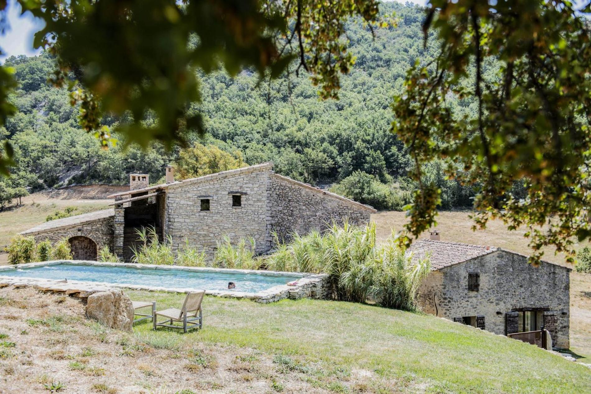 Le Domaine Du Castellas Sivergues Esterno foto